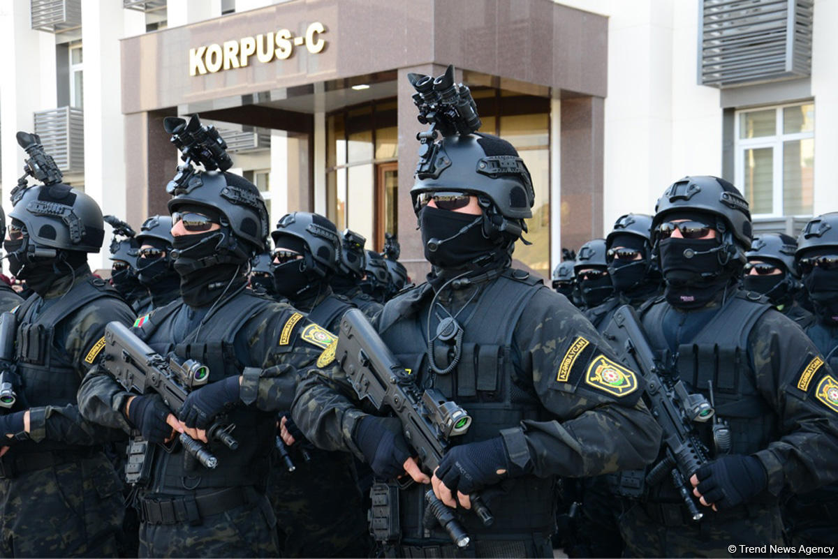 Polisin yeni nəqliyyat texnikası nümayiş olundu (FOTO/VİDEO)