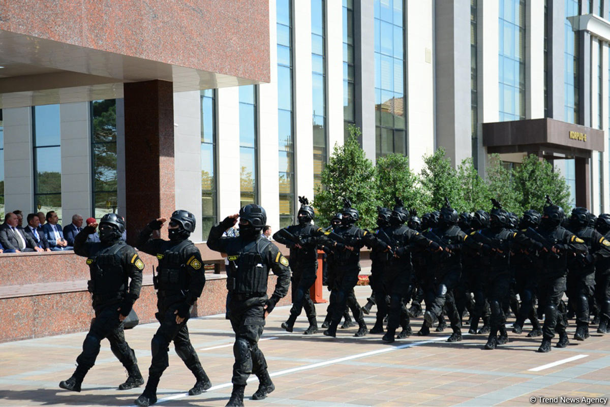 Polisin yeni nəqliyyat texnikası nümayiş olundu (FOTO/VİDEO)