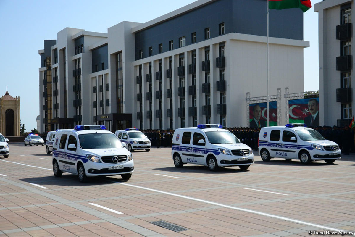 Polisin yeni nəqliyyat texnikası nümayiş olundu (FOTO/VİDEO)