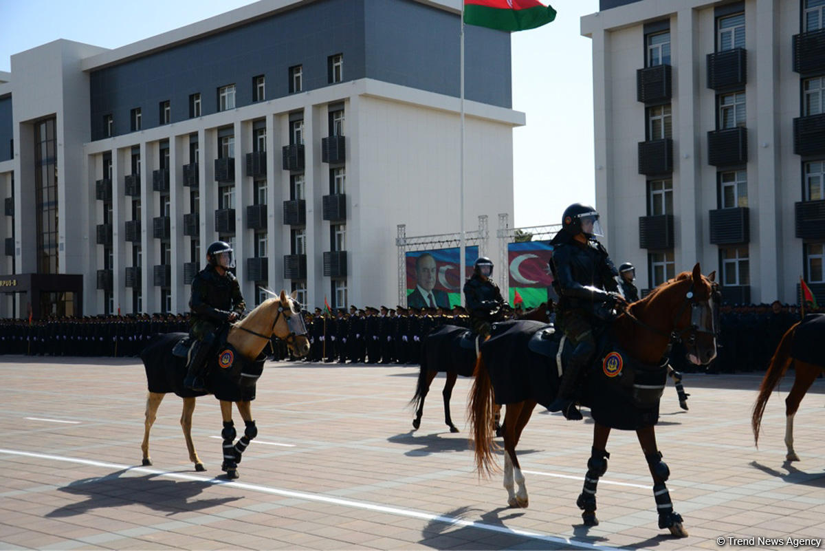 Polisin yeni nəqliyyat texnikası nümayiş olundu (FOTO/VİDEO)