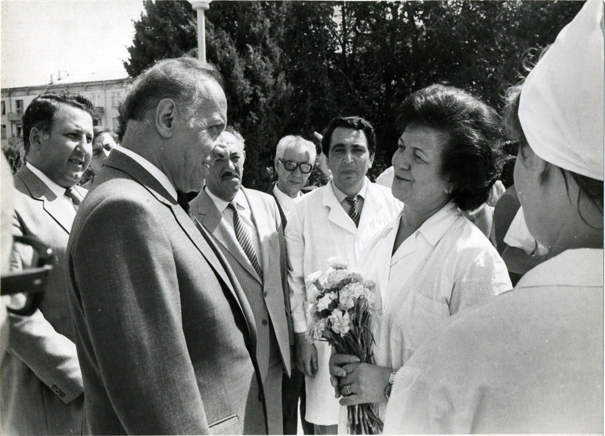 Həyat və fəaliyyəti cəmiyyət üçün parlaq nümunə olan şəxsiyyət (FOTO)