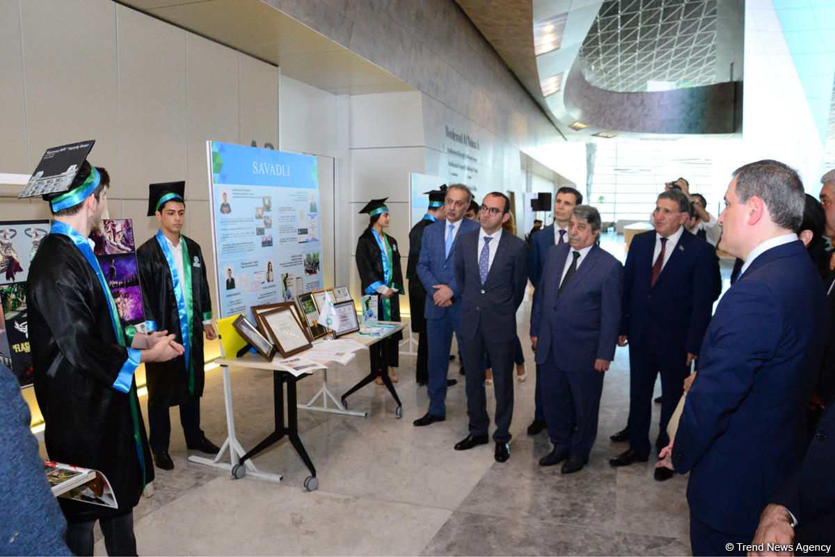 Bu gün Bakıda “SABAHın məzunu” mərasimi keçirilib (FOTO)
