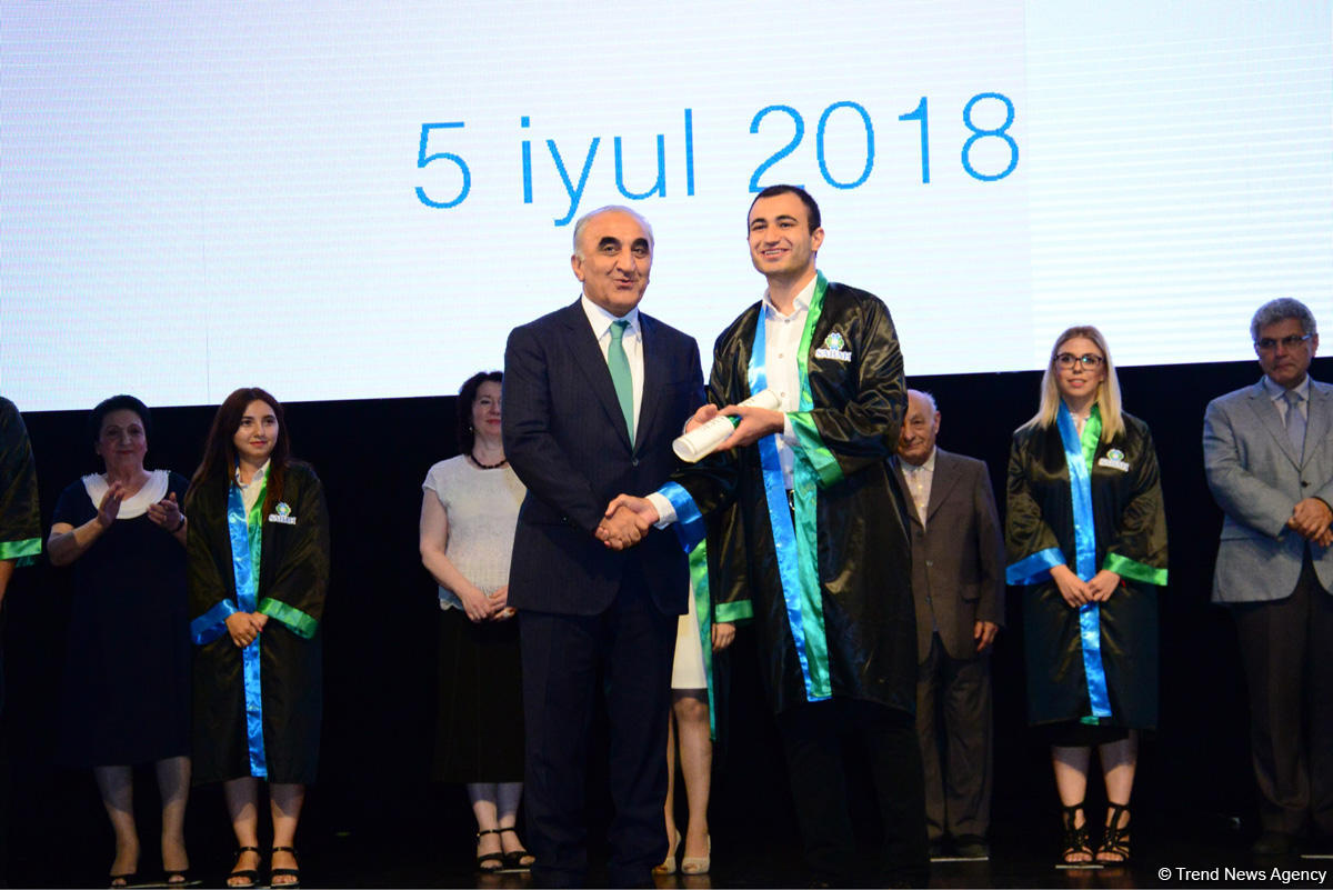 Bu gün Bakıda “SABAHın məzunu” mərasimi keçirilib (FOTO)