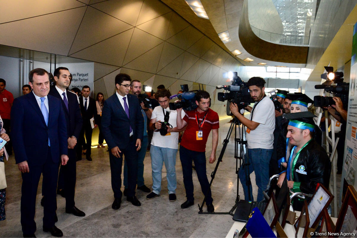 Bu gün Bakıda “SABAHın məzunu” mərasimi keçirilib (FOTO)