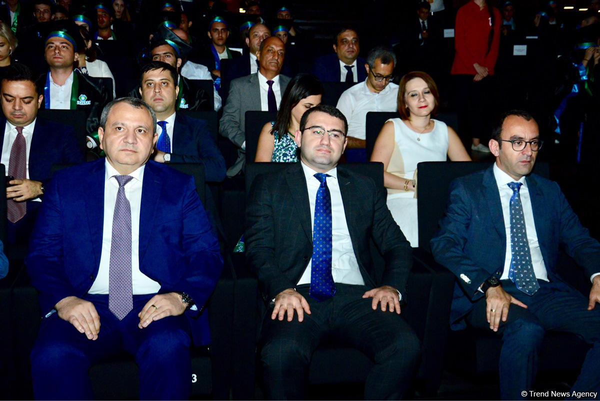Bu gün Bakıda “SABAHın məzunu” mərasimi keçirilib (FOTO)