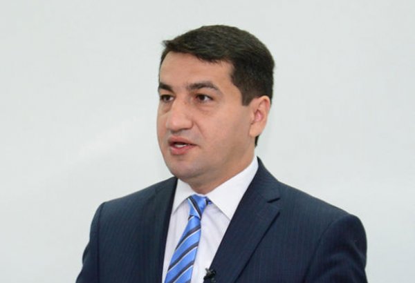 Hikmət Hacıyev: Azərbaycanın işğal olunmuş ərazilərinə qanunsuz səfərlərin sayı ciddi şəkildə azalıb
