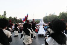Dənizkənari Bulvarda möhtəşəm həftə sonları! (FOTO)