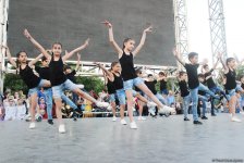 Dənizkənari Bulvarda möhtəşəm həftə sonları! (FOTO)