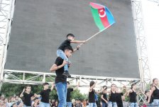 Dənizkənari Bulvarda möhtəşəm həftə sonları! (FOTO)