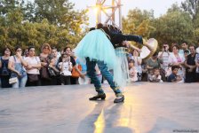 Dənizkənari Bulvarda möhtəşəm həftə sonları! (FOTO)