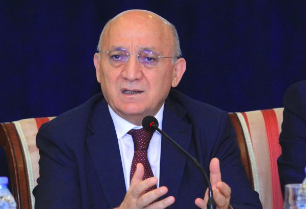 Mübariz Qurbanlı: Məhərrəmlikdə zəncir vurmaq, özünə xətər yetirmək sonradan meydana çıxan, uydurulmuş hərəkətlərdir