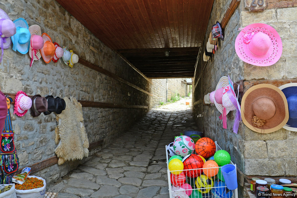 Lahıc – turistlərin sevimli məkanı (FOTOREPORTAJ)