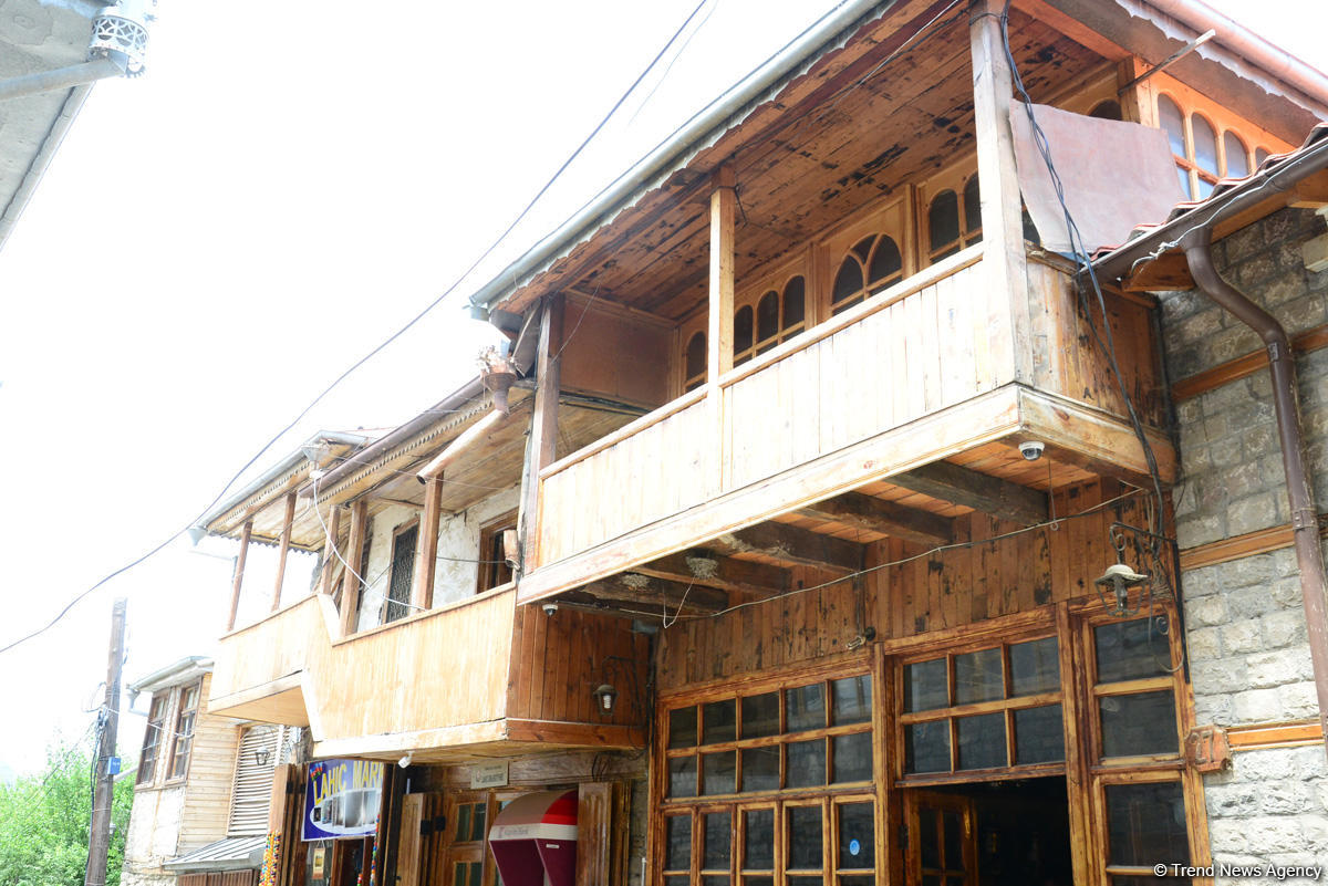 Lahıc – turistlərin sevimli məkanı (FOTOREPORTAJ)