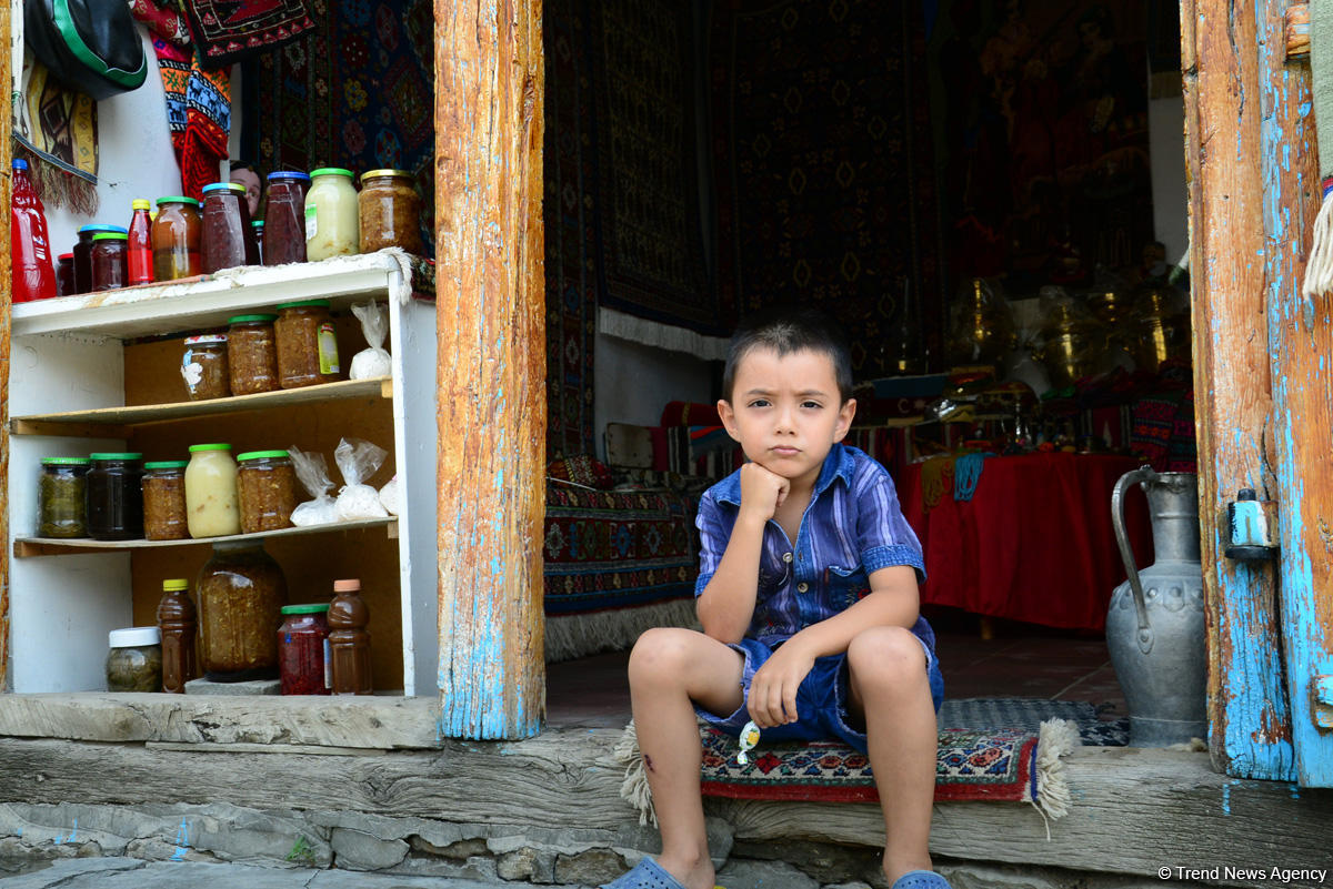 Lahıc – turistlərin sevimli məkanı (FOTOREPORTAJ)
