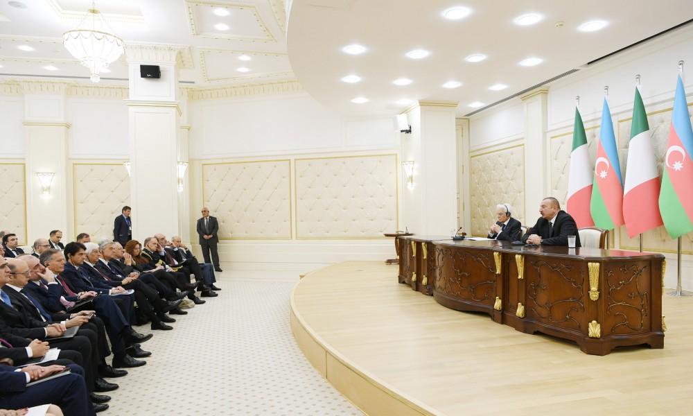 Azərbaycan və İtaliya prezidentləri mətbuata bəyanatlarla çıxış ediblər (YENİLƏNİB) (FOTO)