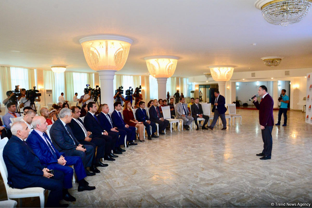 Dövlət Reklam Agentliyi gördüyü işləri açıqladı (FOTO)