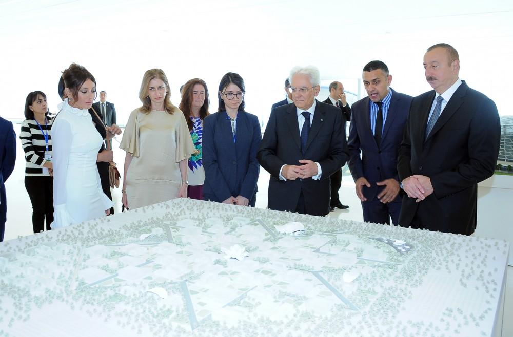 Prezident İlham Əliyev, xanımı və İtaliya Prezidenti Heydər Əliyev Mərkəzində Şah İsmayıl Xətaiyə həsr edilmiş sərgi ilə tanış olublar (FOTO)