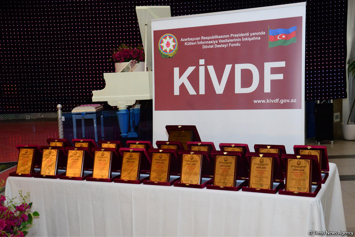 Əli Həsənov: Bu gün Azərbaycan mediasının qabaqcıl nümunələri dünyanın istənilən media məkanında rəqabət aparmaq qabiliyyətinə malikdir (FOTO)
