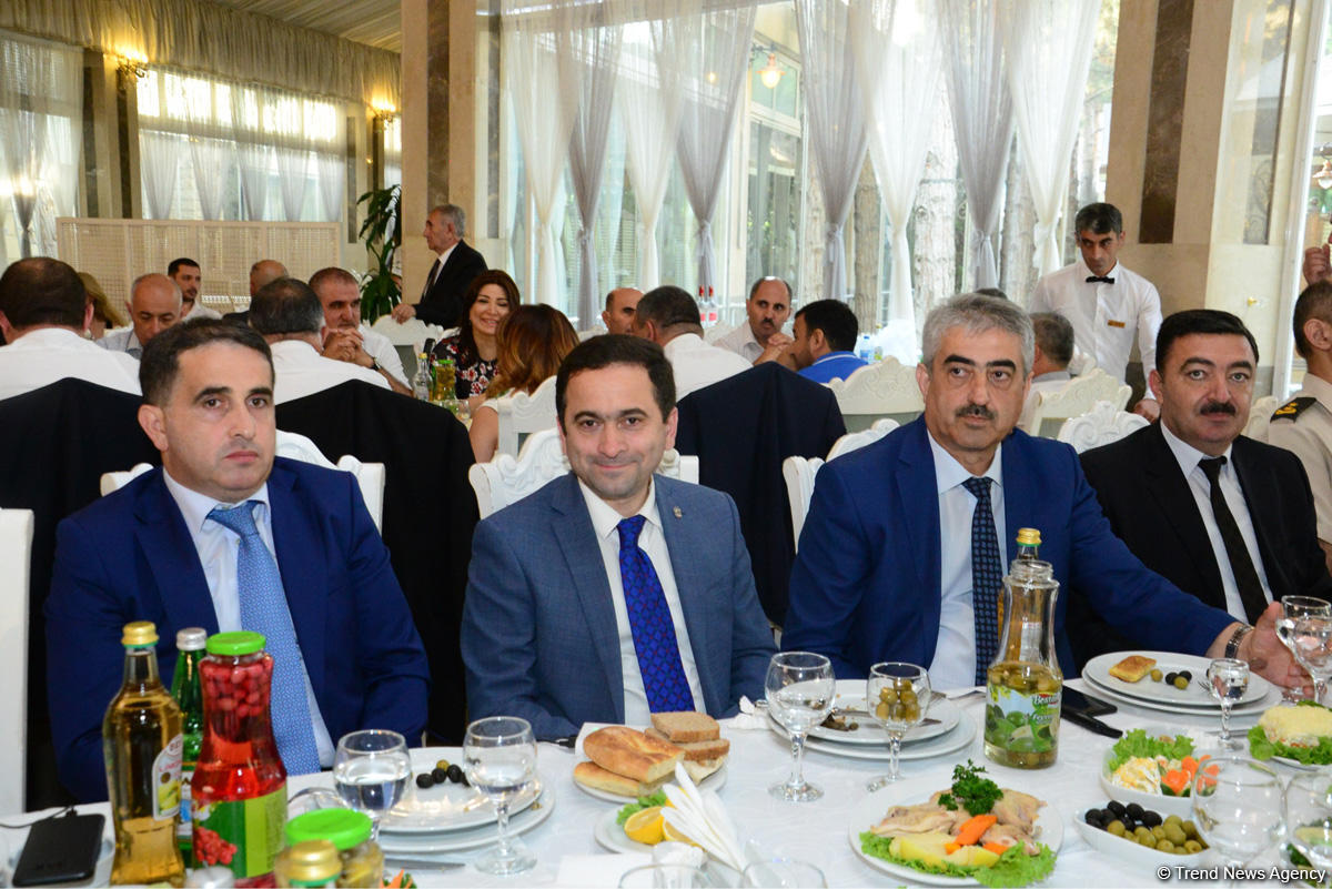Əli Həsənov: Bu gün Azərbaycan mediasının qabaqcıl nümunələri dünyanın istənilən media məkanında rəqabət aparmaq qabiliyyətinə malikdir (FOTO)
