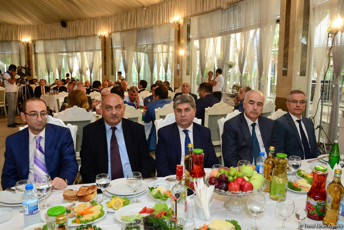 Əli Həsənov: Bu gün Azərbaycan mediasının qabaqcıl nümunələri dünyanın istənilən media məkanında rəqabət aparmaq qabiliyyətinə malikdir (FOTO)