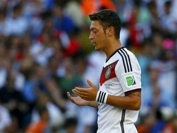 Özil Almaniya yığmasında çıxış etməkdən imtina etdi – SƏBƏB