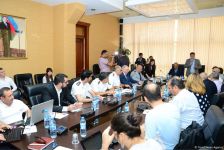 Kamran Əliyev: Traktor sürücüləri bir sıra hallarda sərxoş olur (FOTO)