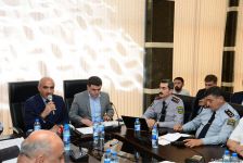 Kamran Əliyev: Traktor sürücüləri bir sıra hallarda sərxoş olur (FOTO)
