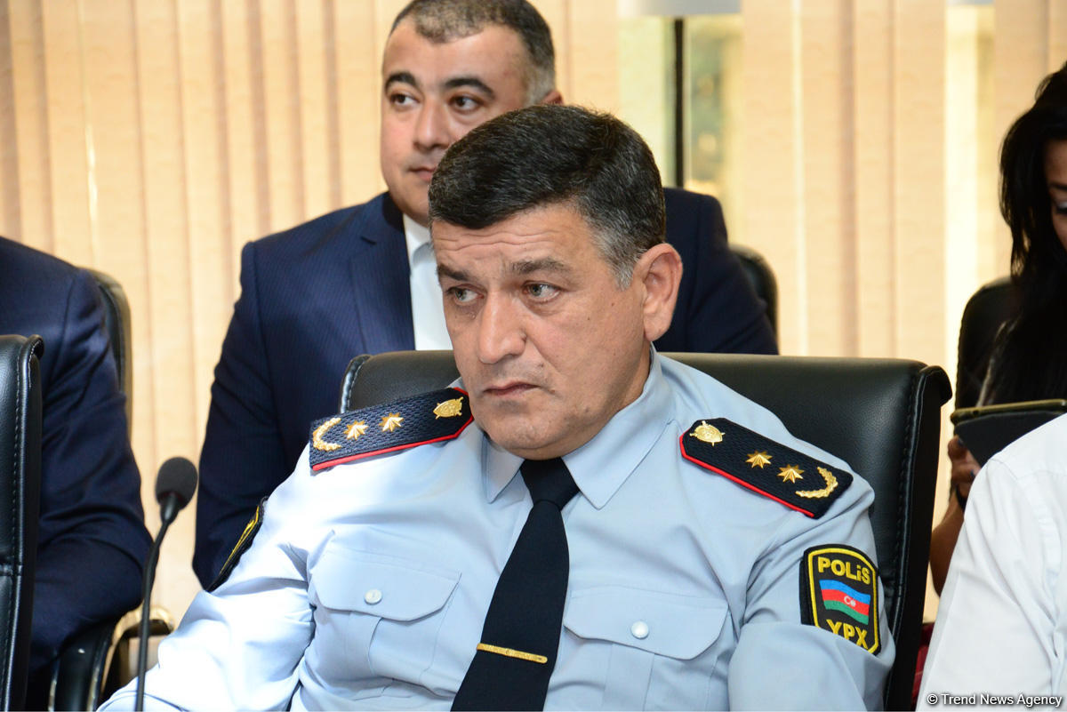 Kamran Əliyev: Traktor sürücüləri bir sıra hallarda sərxoş olur (FOTO)