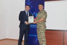 Gənclər Fondu təmas xəttində xidmət edən əsgər və zabitlərlə görüş keçirib (FOTO)