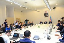 Gömrük orqanlarının sahibkarlığın dəstəklənməsində rolu artırıla bilər (FOTO)