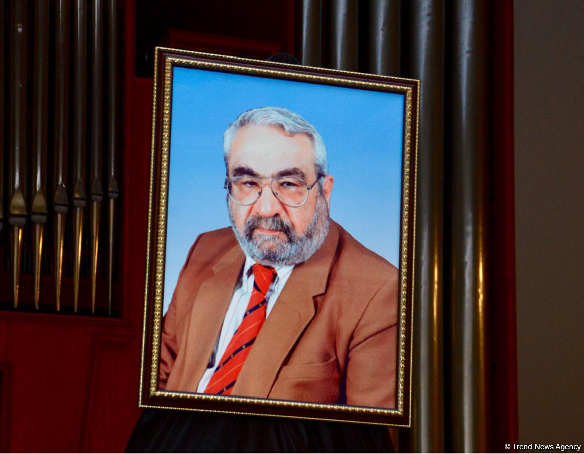 Xalq artisti Xəyyam Mirzəzadə II Fəxri xiyabanda dəfn olunub (FOTO) (YENİLƏNİB)