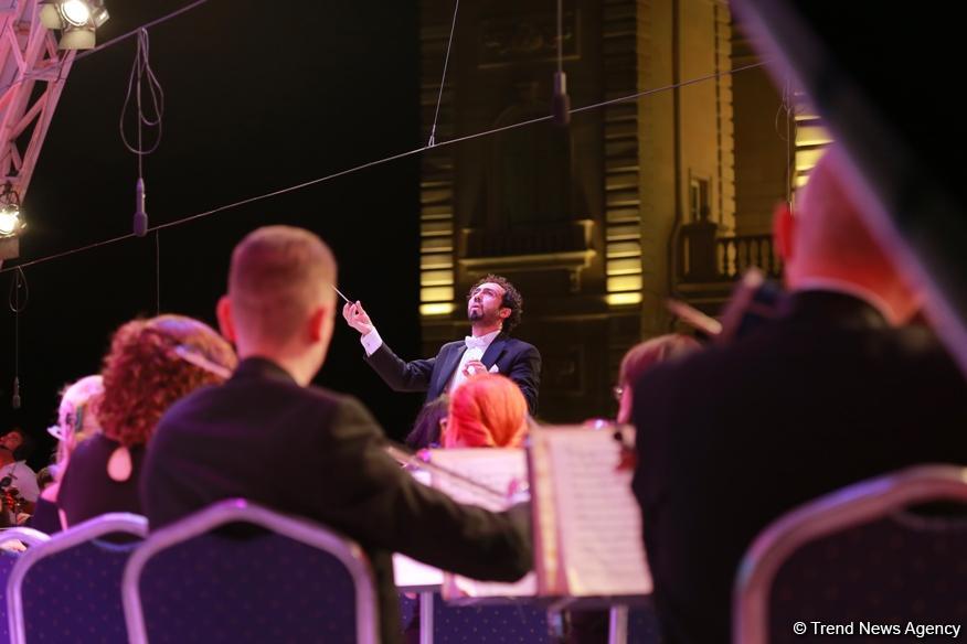 X Qəbələ Beynəlxalq Musiqi Festivalının təntənəli açılış mərasimi olub (FOTO)