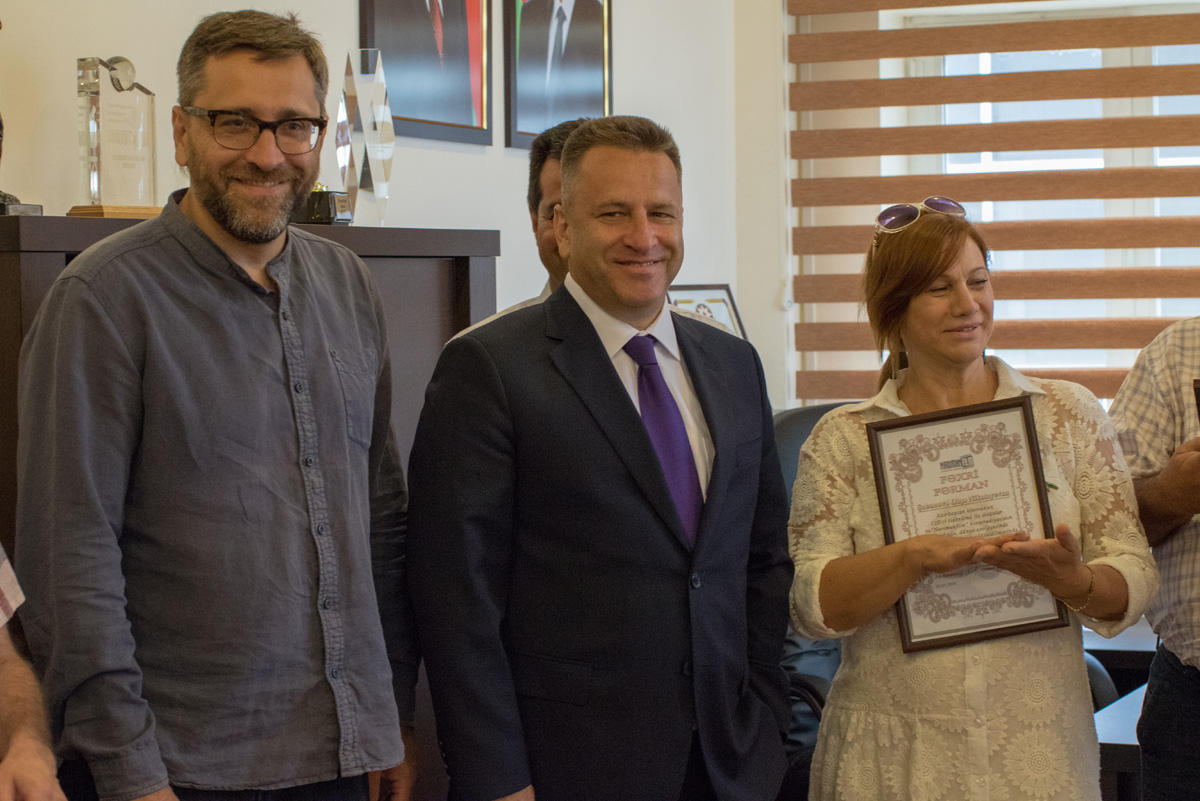 “Narimanfilm” kinostudiyası incəsənət, mədəniyyət və mətbuat nümayəndələrini mükafatlandırıb (FOTO)