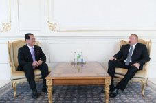 Prezident İlham Əliyev bir sıra ölkələrin Azərbaycanda yeni təyin olunmuş səfirlərinin etimadnaməsini qəbul edib (FOTO) (YENİLƏNİB-4)