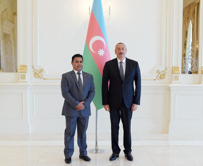 Prezident İlham Əliyev bir sıra ölkələrin Azərbaycanda yeni təyin olunmuş səfirlərinin etimadnaməsini qəbul edib (FOTO) (YENİLƏNİB-4)
