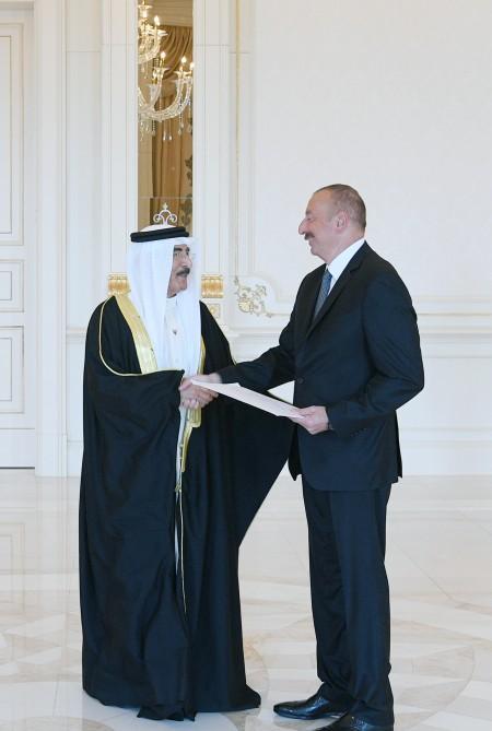 Prezident İlham Əliyev bir sıra ölkələrin Azərbaycanda yeni təyin olunmuş səfirlərinin etimadnaməsini qəbul edib (FOTO) (YENİLƏNİB-4)