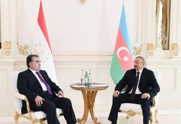 Prezident İlham Əliyev: Azərbaycan və Tacikistan arasında əməkdaşlığı gücləndirmək üçün yaxşı zəmin var  (FOTO) (YENİLƏNİB)