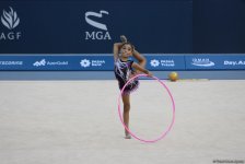 Bədii gimnastika üzrə Azərbaycan çempionatı və Bakı birinciliyi start götürüb (FOTO)