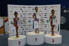 Bədii gimnastika üzrə Azərbaycan çempionatında mükafatlandırma mərasimi keçirilib (FOTO)