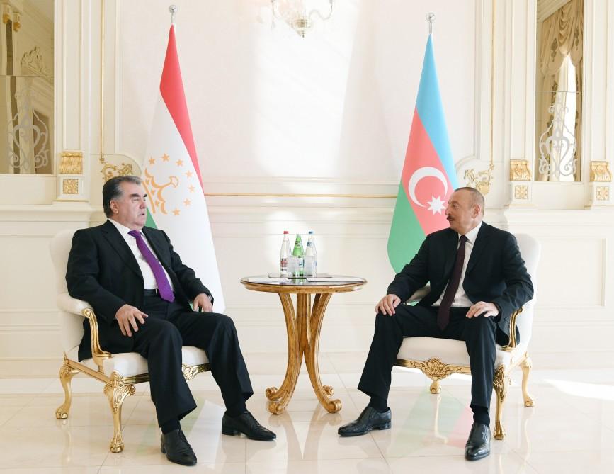 Prezident İlham Əliyev: Azərbaycan və Tacikistan arasında əməkdaşlığı gücləndirmək üçün yaxşı zəmin var  (FOTO) (YENİLƏNİB)