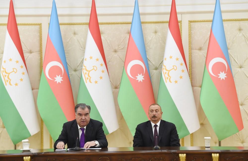Azərbaycan və Tacikistan prezidentləri mətbuata bəyanatlarla çıxış ediblər (FOTO) (YENİLƏNİB)