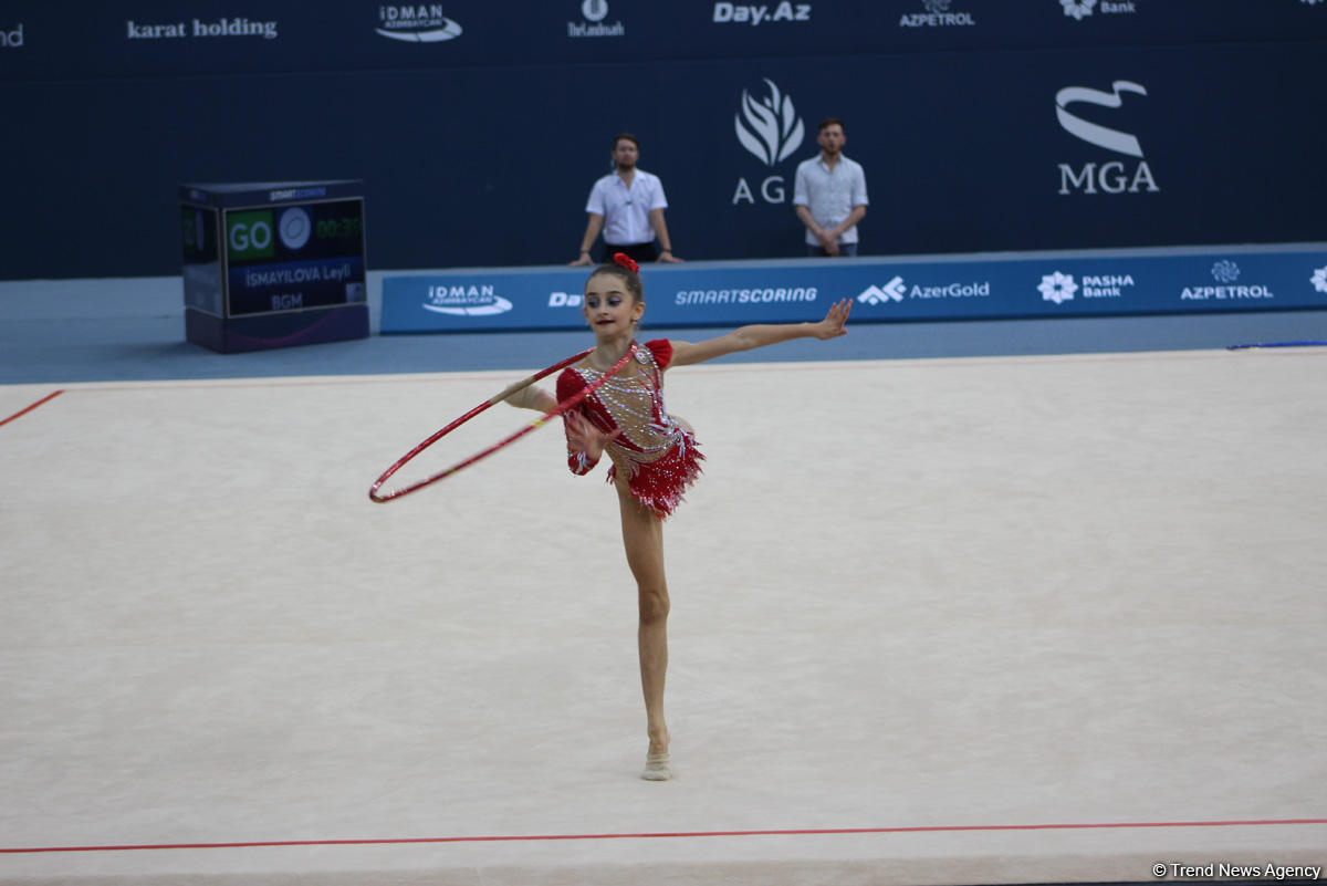 Bədii gimnastika üzrə Azərbaycan çempionatı və Bakı birinciliyi start götürüb (FOTO)
