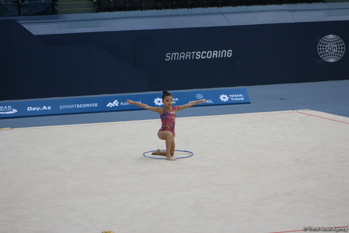 Bədii gimnastika üzrə Azərbaycan çempionatı və Bakı birinciliyi start götürüb (FOTO)