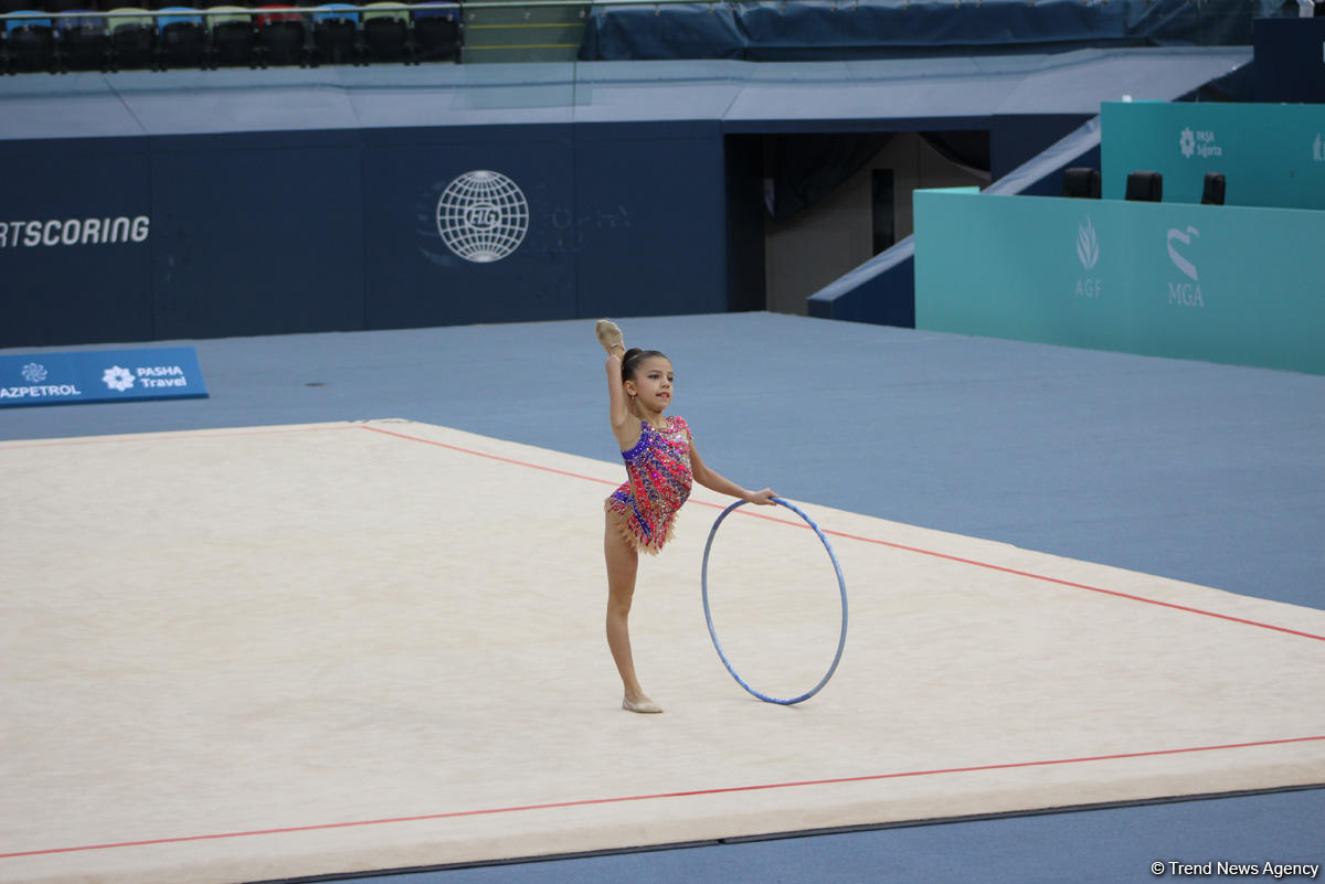 Bədii gimnastika üzrə Azərbaycan çempionatı və Bakı birinciliyi start götürüb (FOTO)