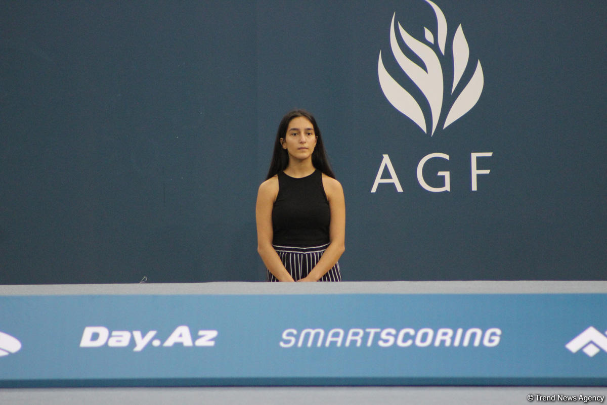 Bədii gimnastika üzrə Azərbaycan çempionatı və Bakı birinciliyi start götürüb (FOTO)