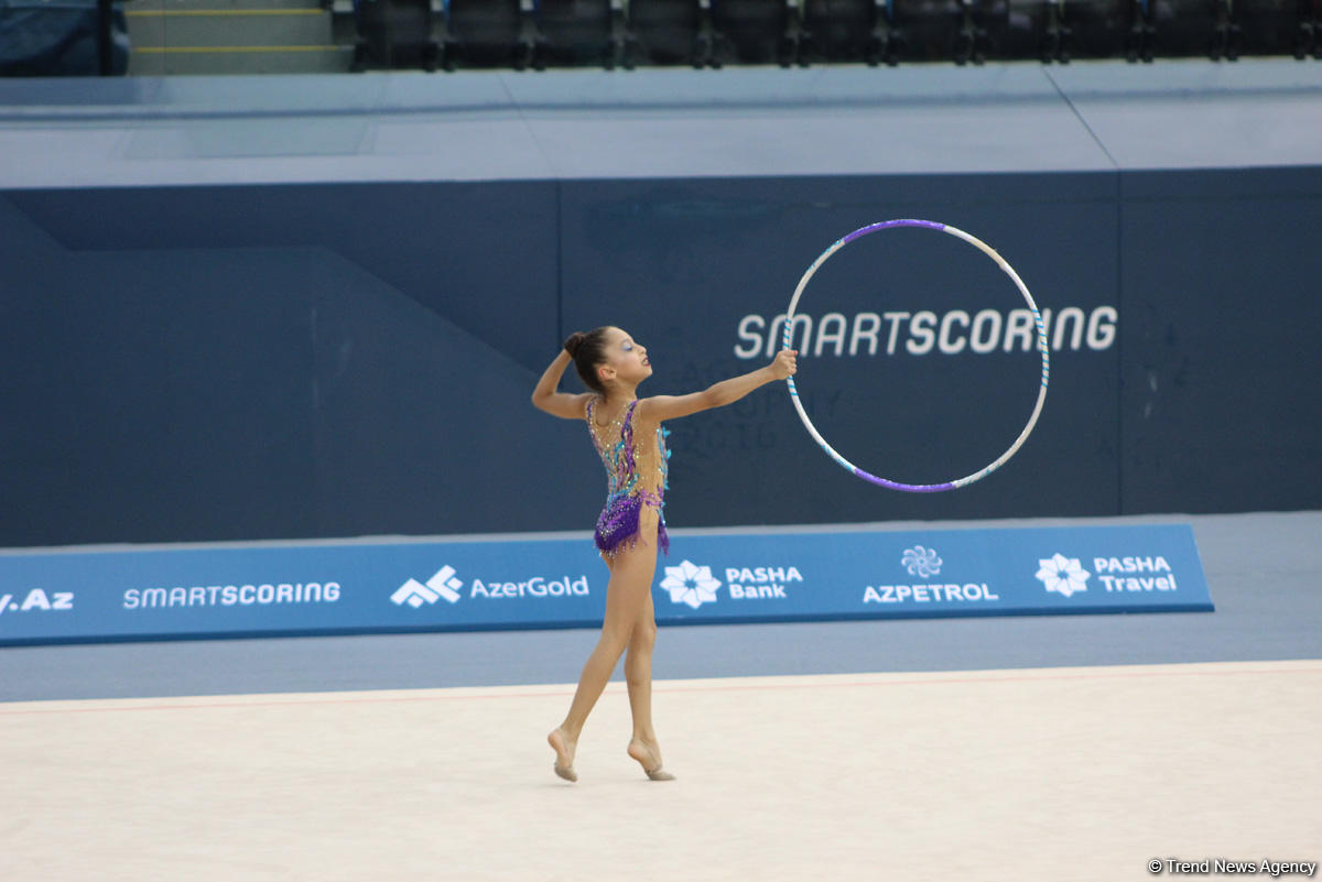 Bədii gimnastika üzrə Azərbaycan çempionatı və Bakı birinciliyi start götürüb (FOTO)