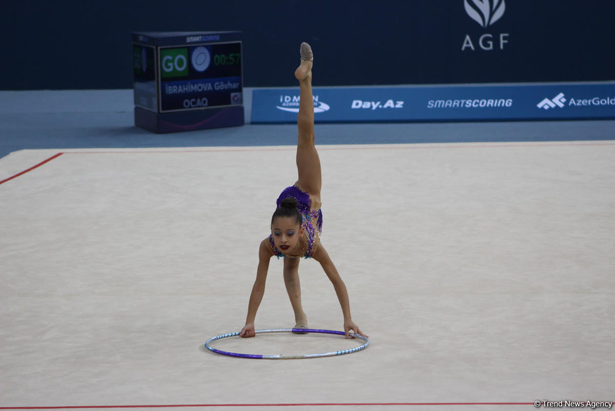 Bədii gimnastika üzrə Azərbaycan çempionatı və Bakı birinciliyi start götürüb (FOTO)