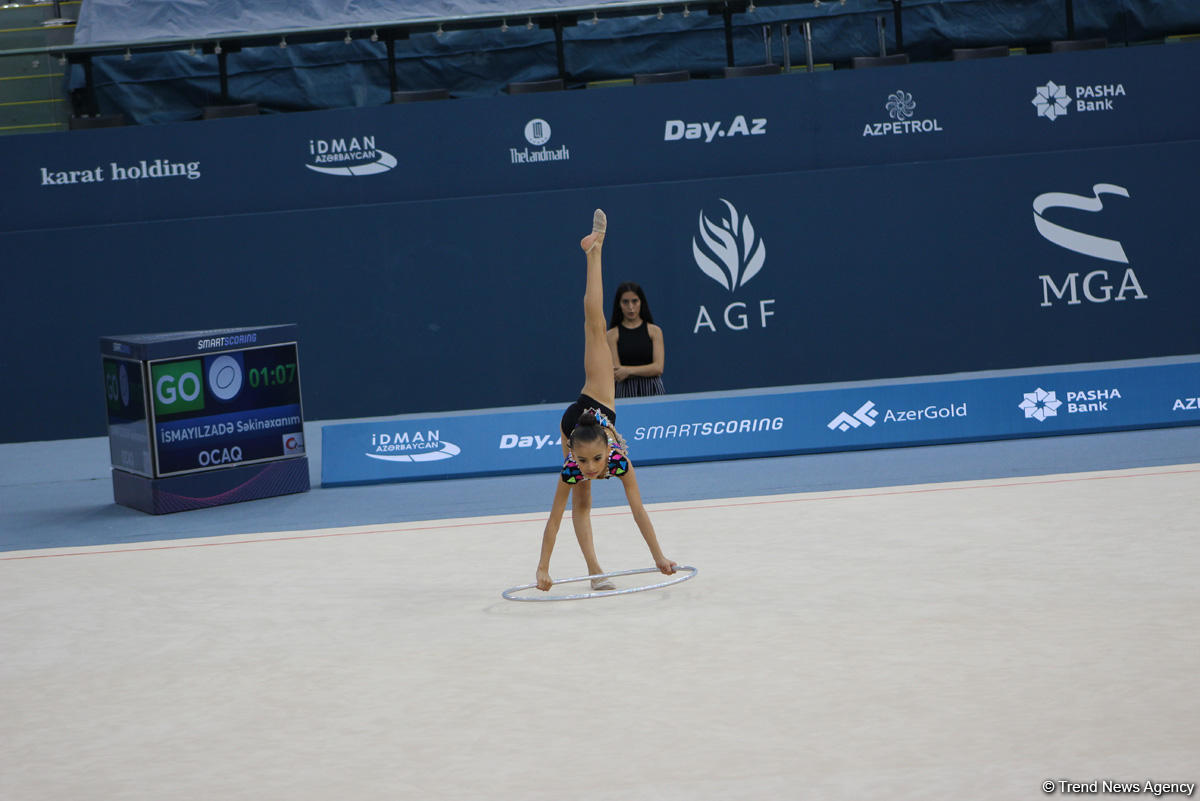 Bədii gimnastika üzrə Azərbaycan çempionatı və Bakı birinciliyi start götürüb (FOTO)