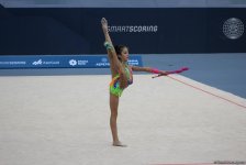 Bədii gimnastika üzrə 25-ci Azərbaycan çempionatı və Bakı birinciliyinin ikinci günü start götürüb (FOTO)