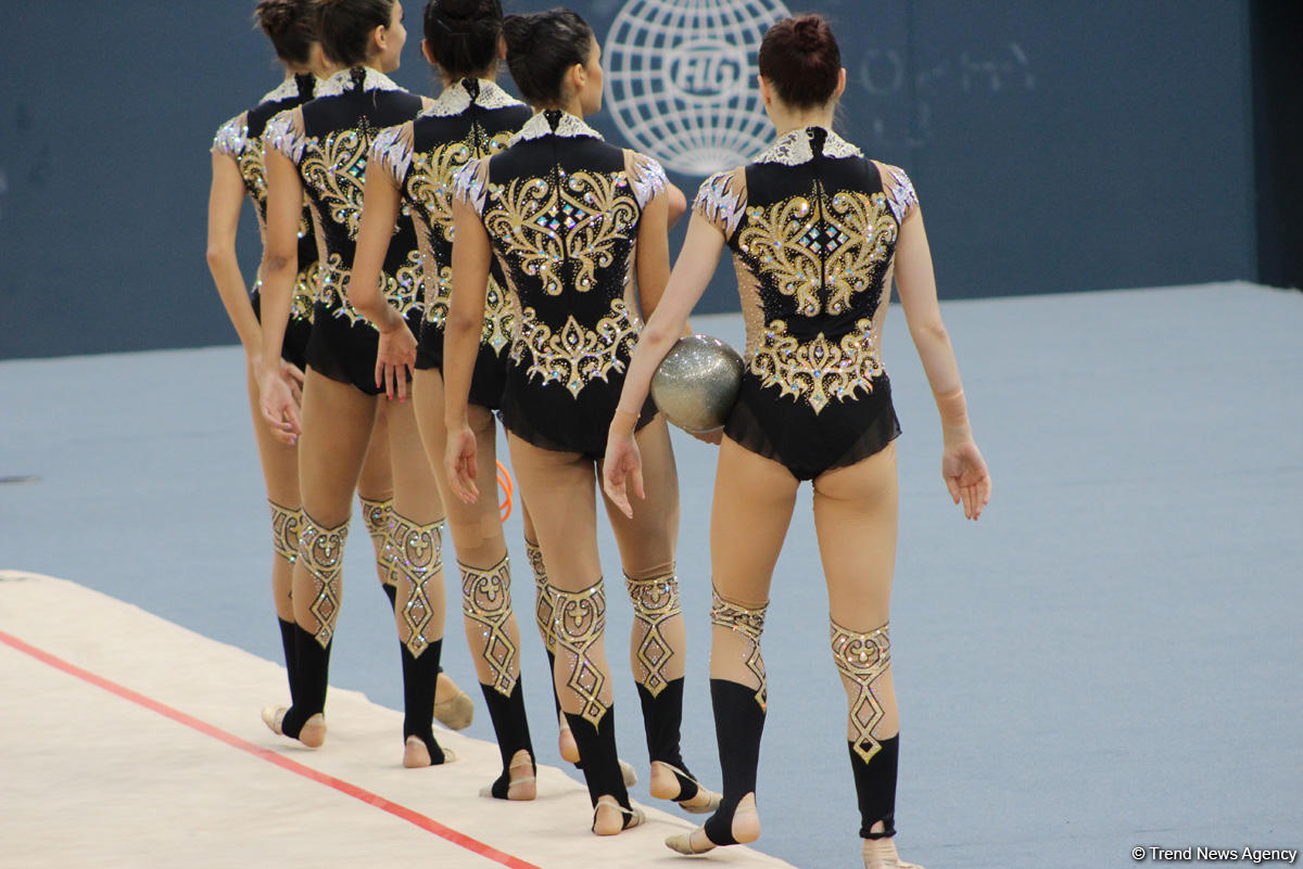 Bədii gimnastika üzrə 25-ci Azərbaycan çempionatı və Bakı birinciliyinin ikinci günü start götürüb (FOTO)